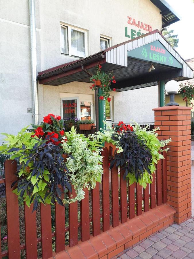Zajazd Lesny Tuszyn Exterior photo